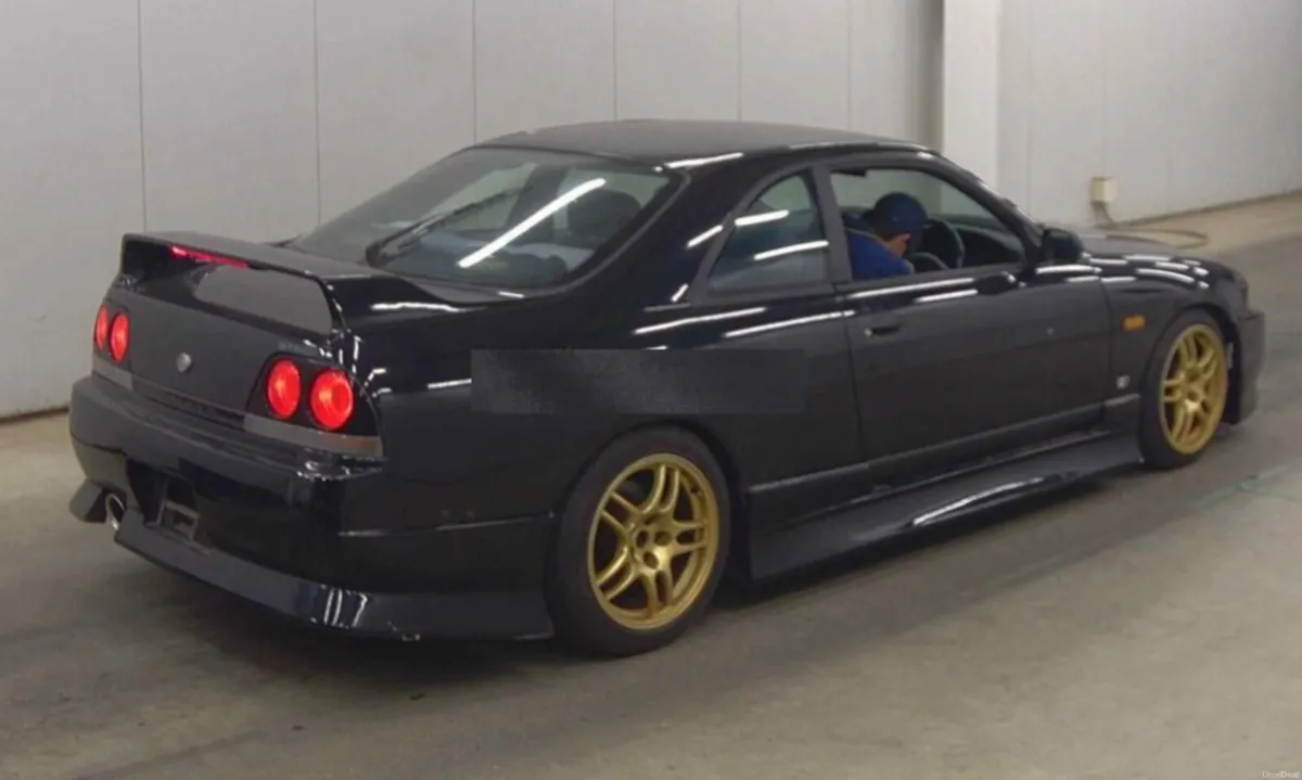 NISSAN SKYLINE ECR33 - Image 3