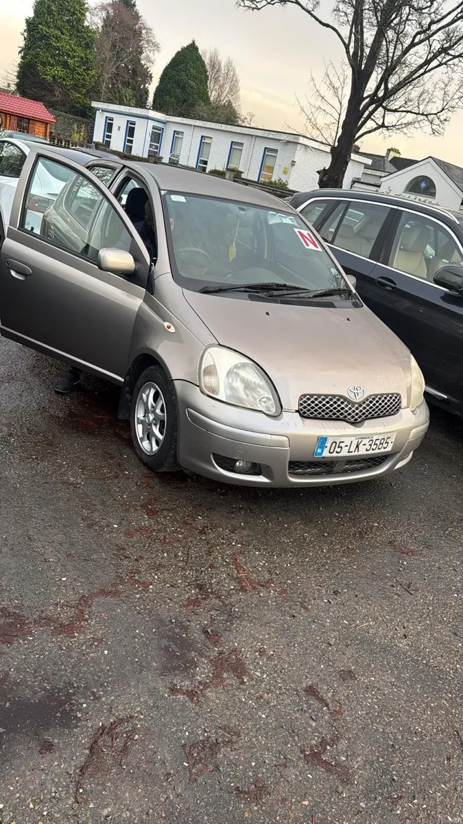 Toyota yaris 2005 - Image 1