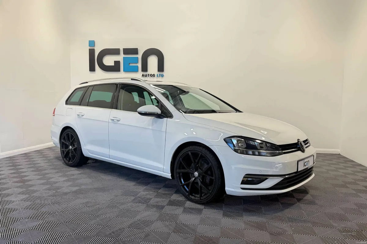 Volkswagen Golf 1.5 Golf GT TSi Evo Semi-Auto 5dr - Image 3