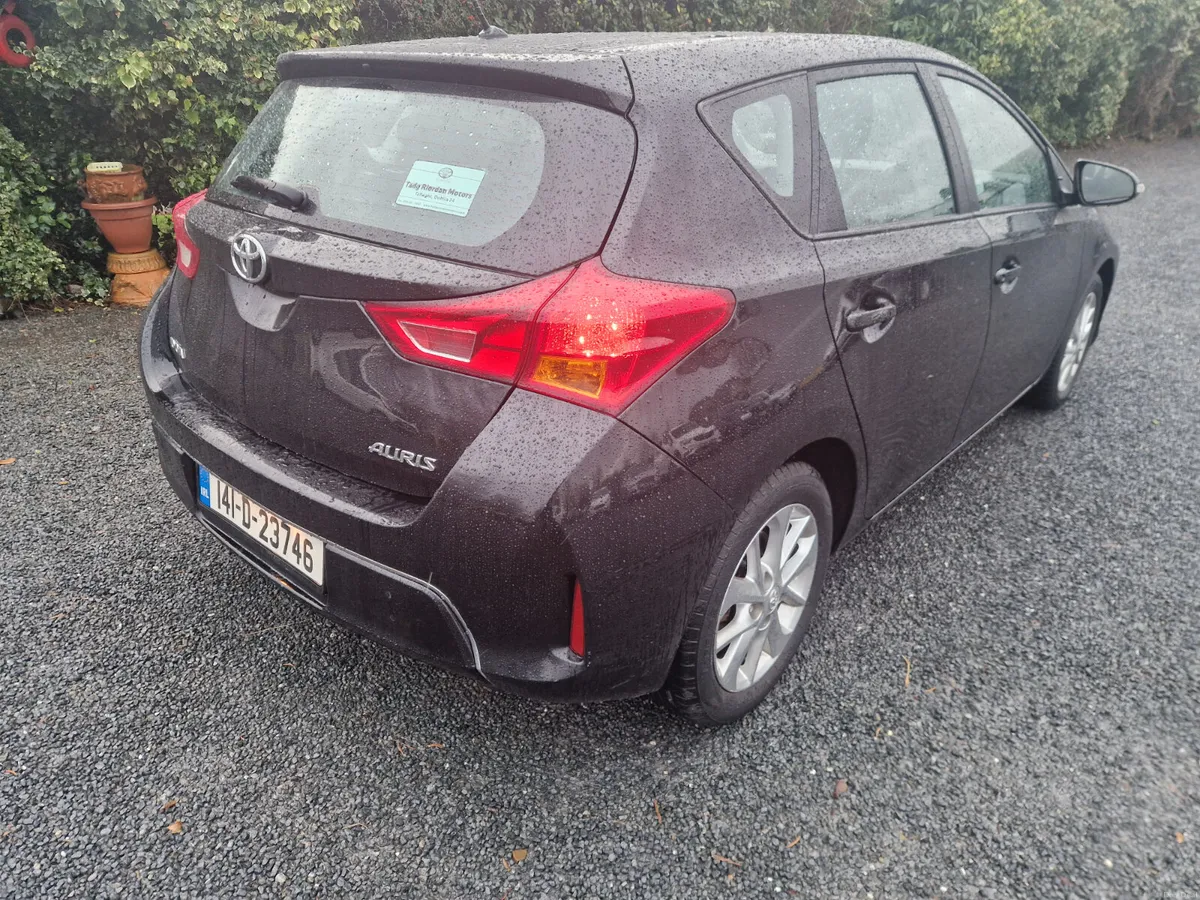 Toyota Auris D4D AURA 2014 - Image 3