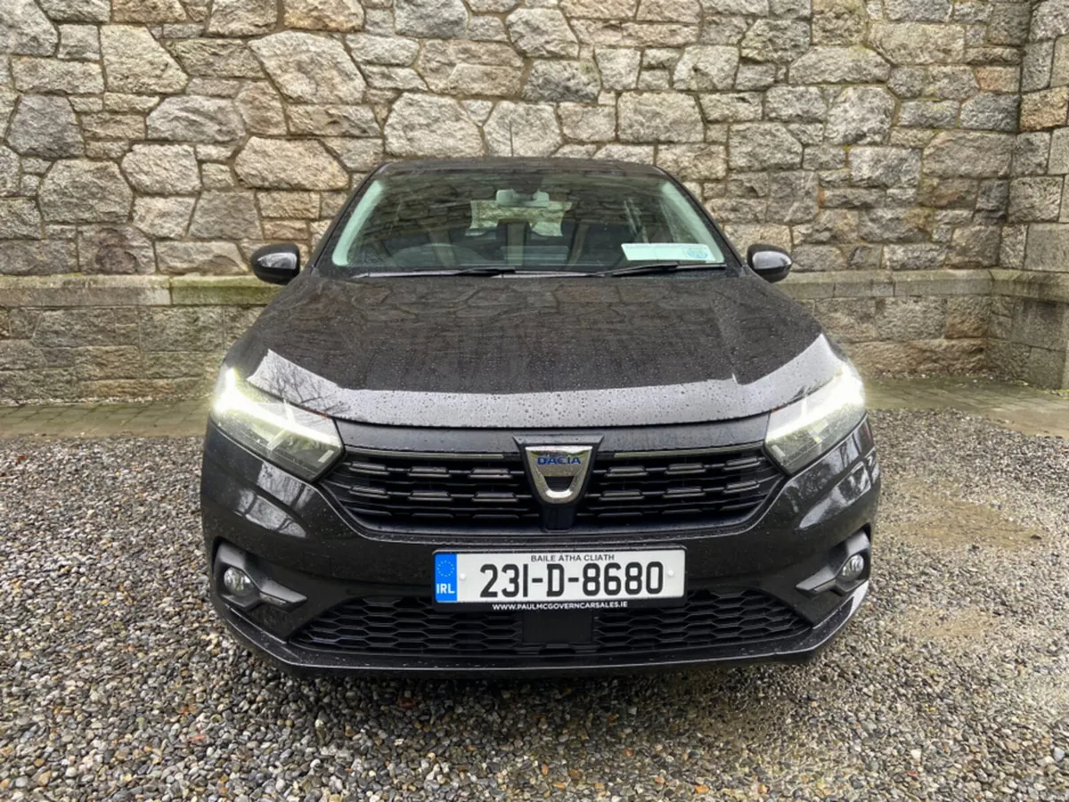 Dacia Sandero AUTOMATIC COMFORT**//**€200 ROAD TAX - Image 2