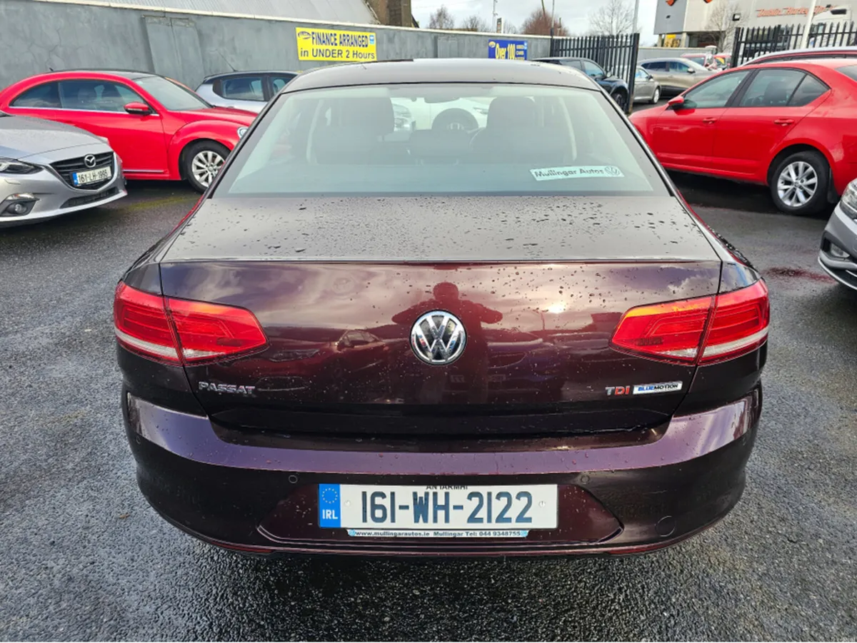 Volkswagen Passat COMFORT LINE ** IRISH CAR ** SUP - Image 3