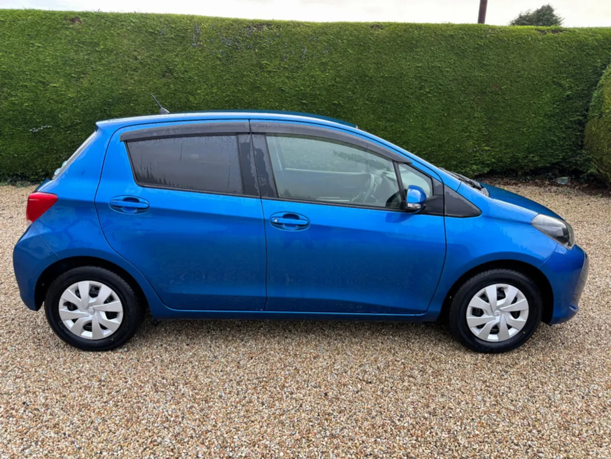 Toyota Vitz NSP130 161 D 71171 - Image 2