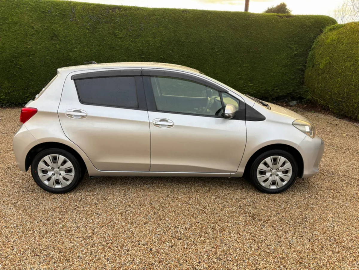 Toyota Vitz NSP130 141 D 34790 - Image 2