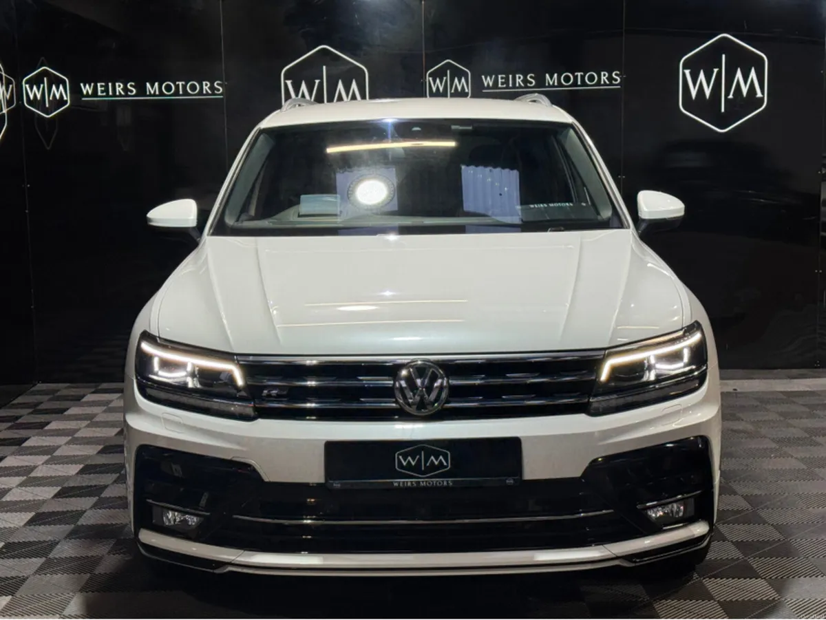 Volkswagen Tiguan R-LINE 2.0 TDI 4MOTION 150HP 5DR - Image 4