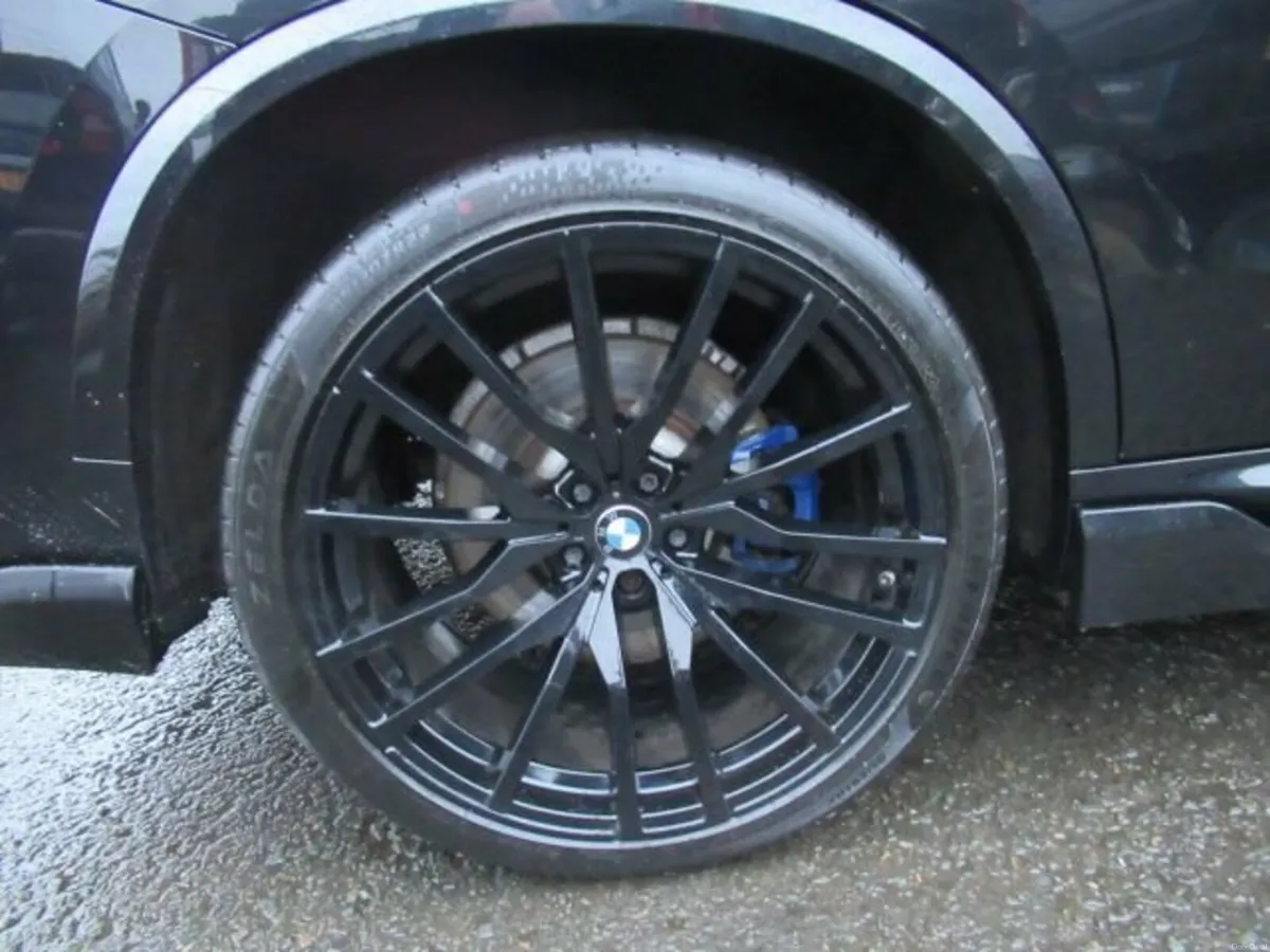 3.0 M50d SUV 5dr Diesel Auto xDrive Euro 6 (s/s) ( - Image 4