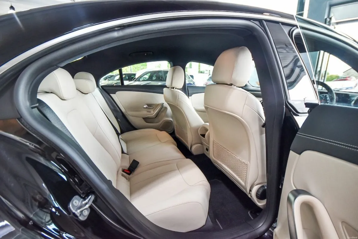 Mercedes-Benz CLA 180d Progressive Automatic - Image 6