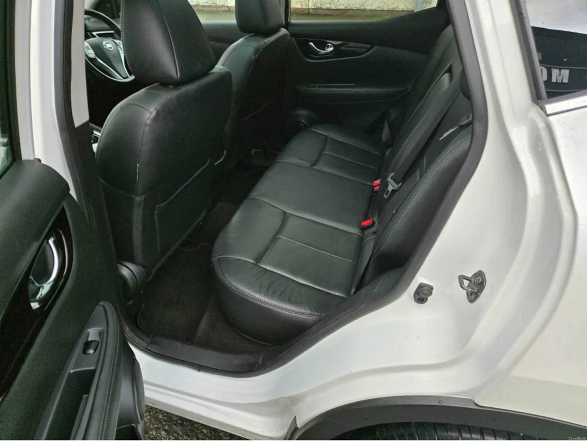 Nissan Qashqai 1.2 SVE LS DAP GR CVT PET E6 4// PA - Image 4