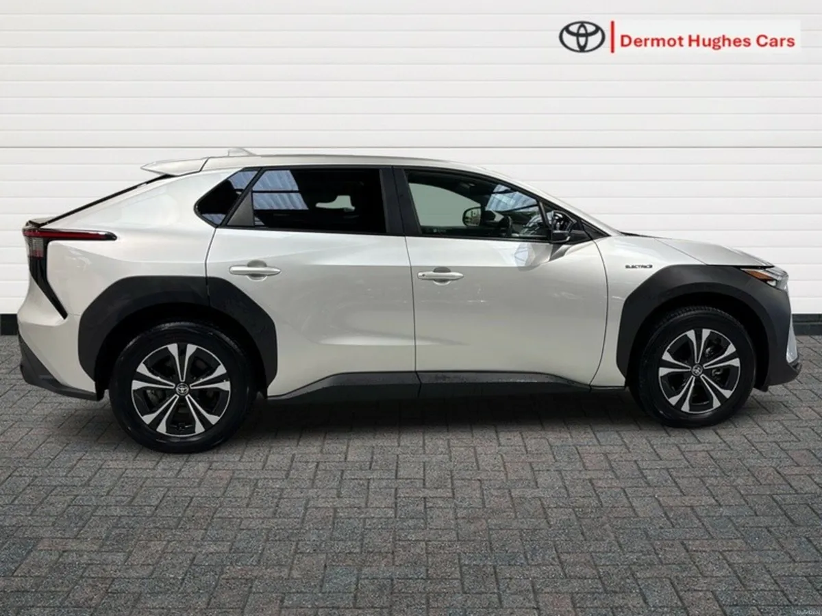 Toyota bZ4X SPORT FWD 11KW 4DR AUTO - Image 3