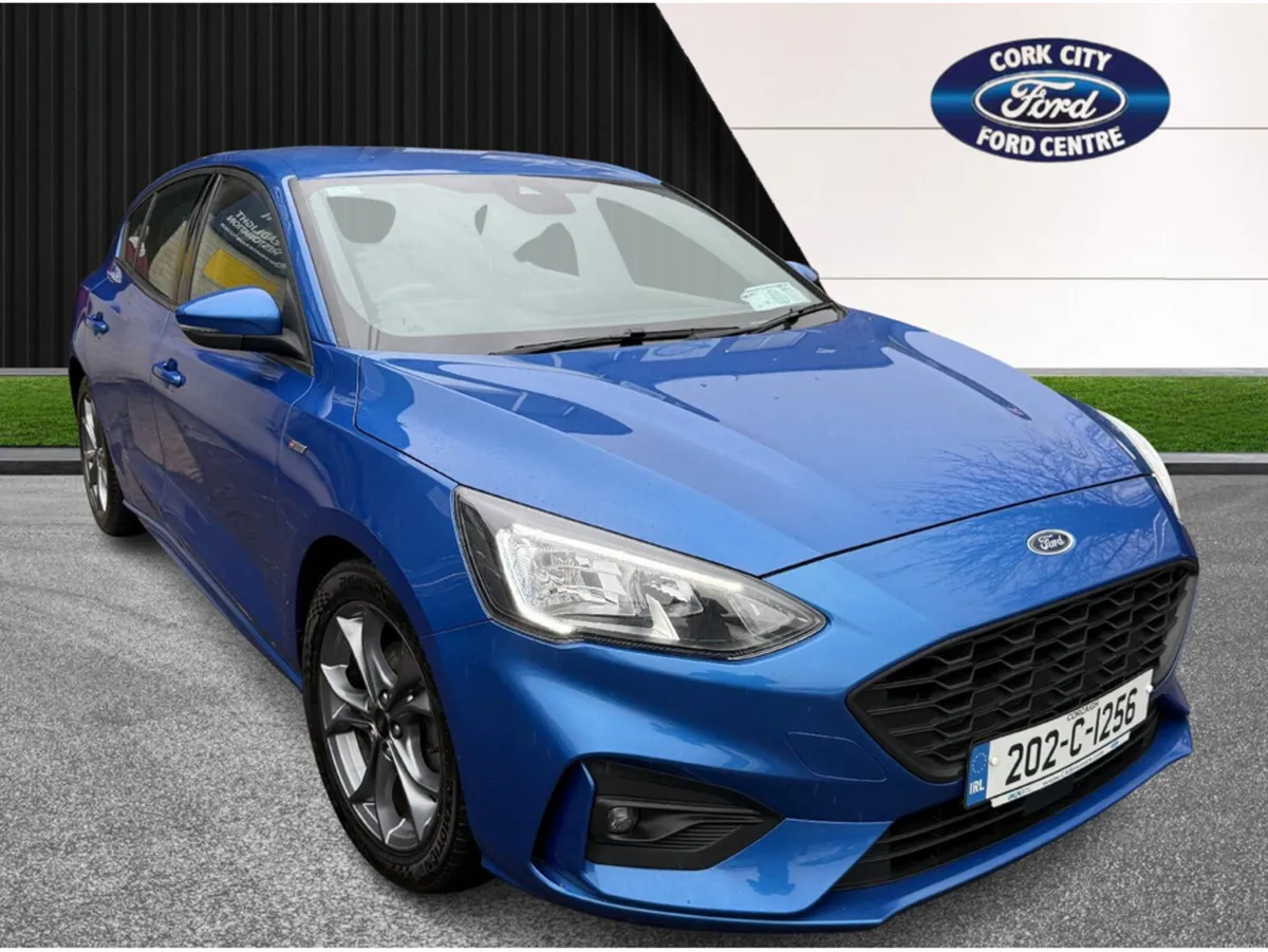 Ford Focus ST-LINE 5DR 1.5 TD 120 S6.2 M6 4DR - Image 1