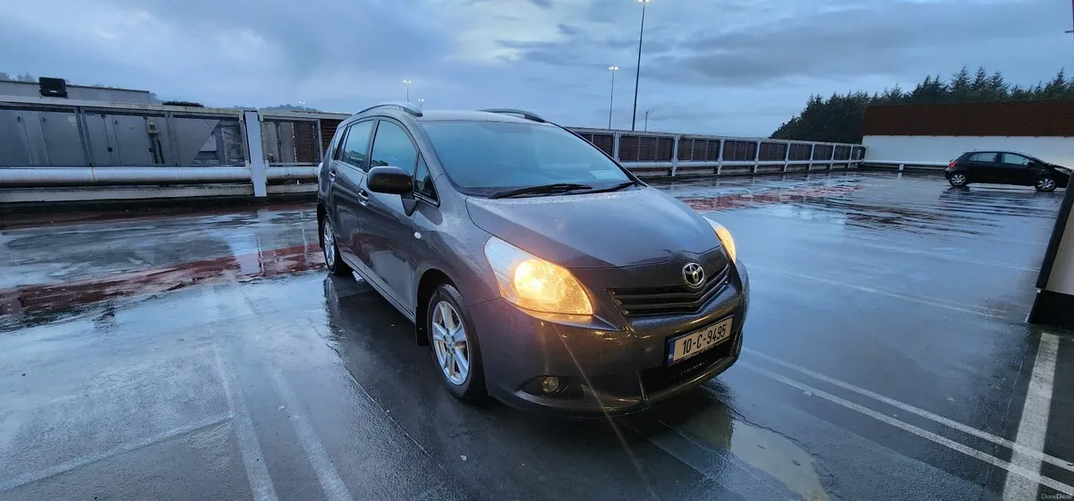 Toyota Verso 2010 - Image 1