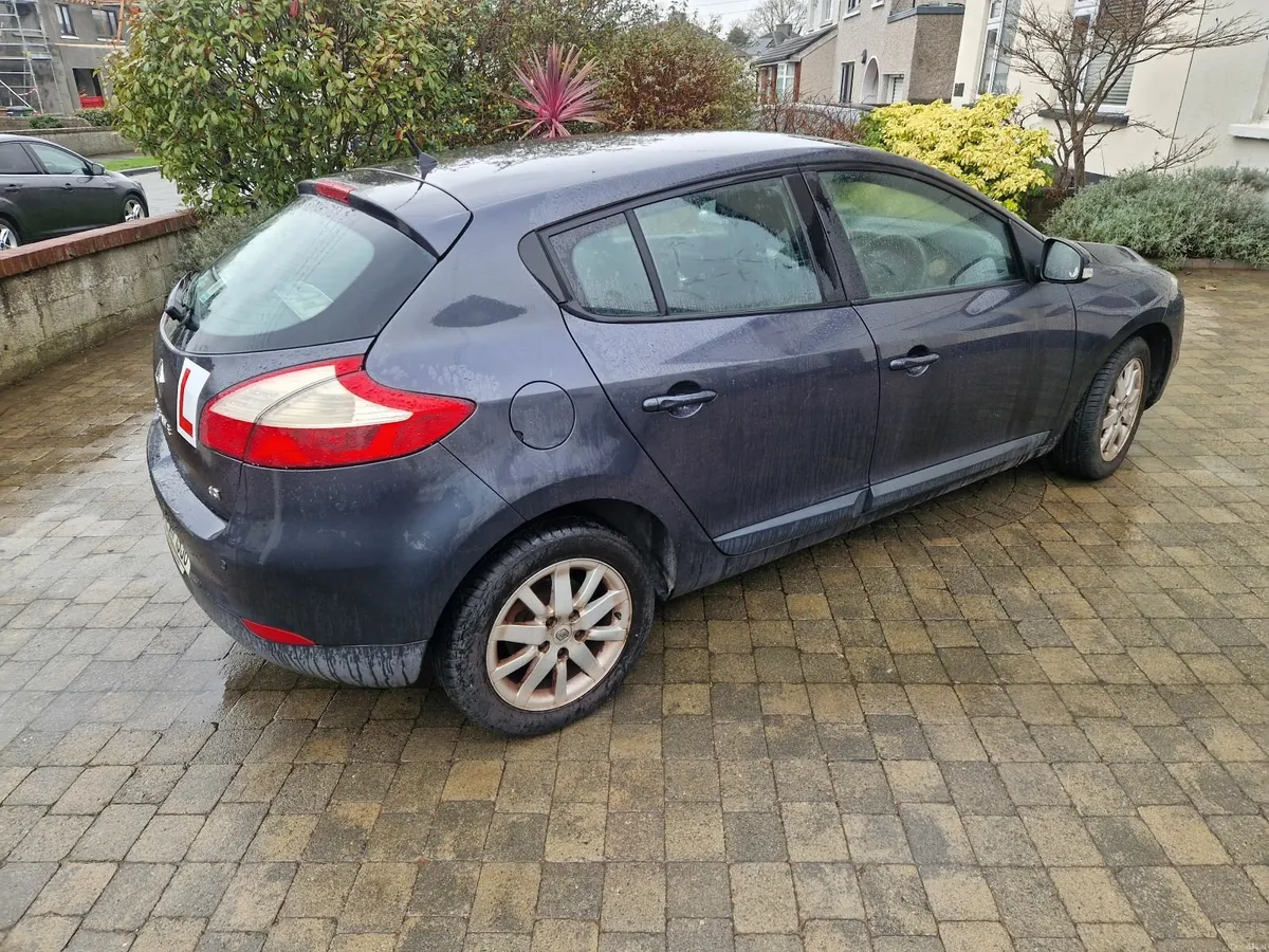 Renault Megane 2010 - Image 4