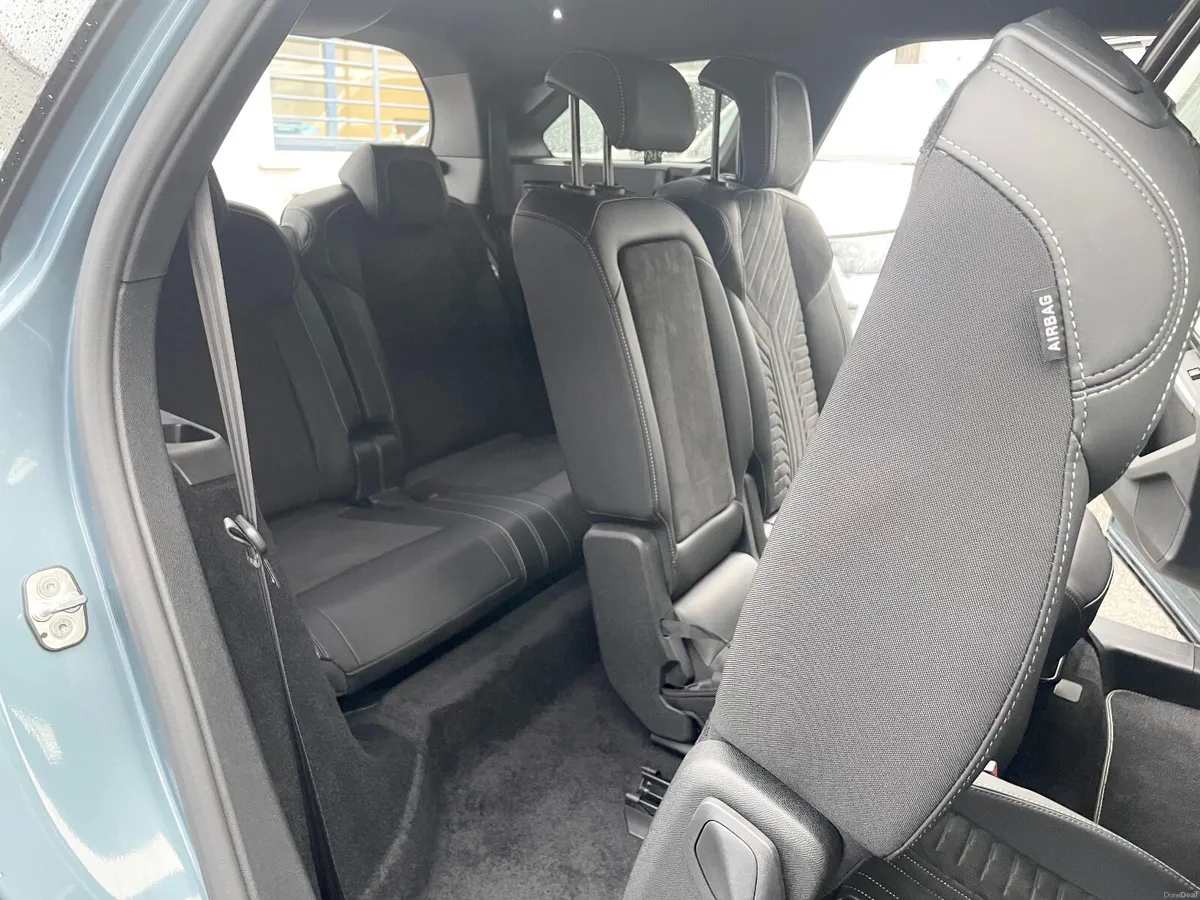 Peugeot E 5008 GT-Line 73KWH 213BHP Auto,2025 - Image 4