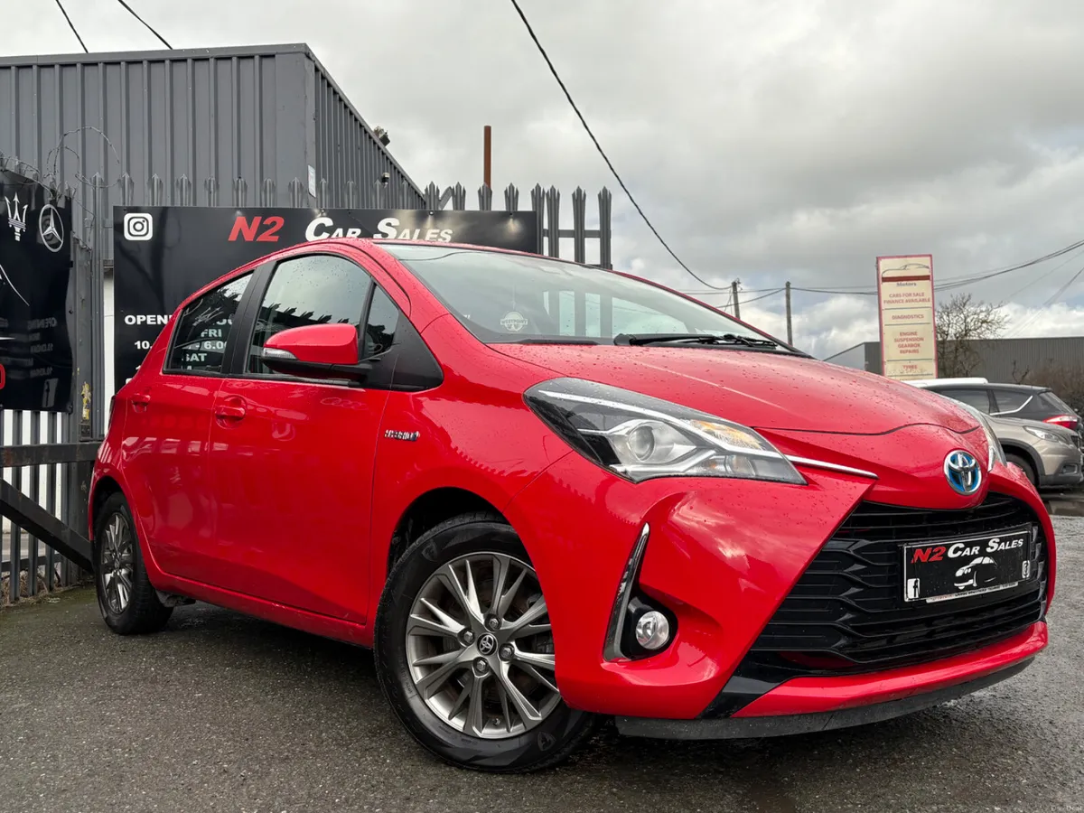 191 Toyota Yaris 1.5 Hybrid, LOW MILES, NEW NCT - Image 3