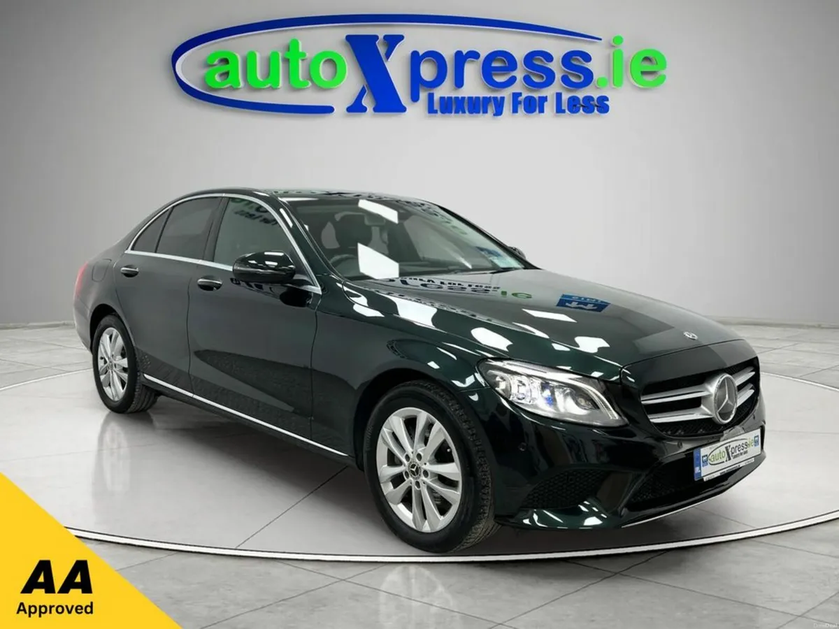 Mercedes-Benz C-Class 4WD Automatic, Reversing cam - Image 1