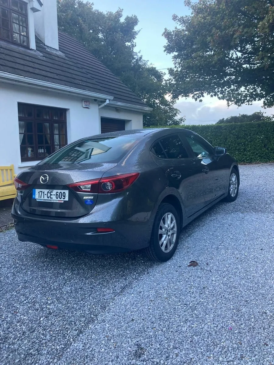 Mazda Mazda3 2017 - Image 2