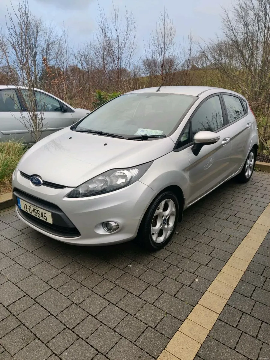 Ford fiesta - Image 2