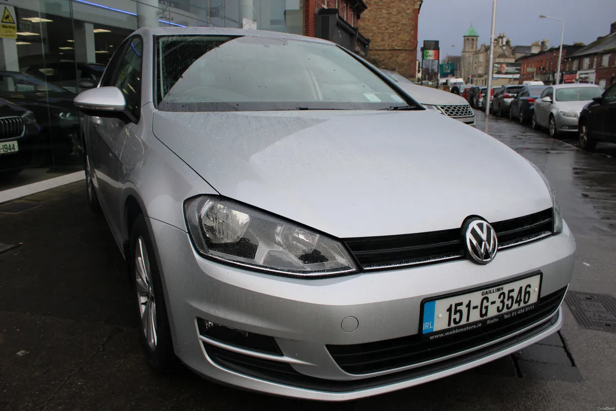 Volkswagen Golf 1.6 TDI TRENDLINE 2015 - Image 1