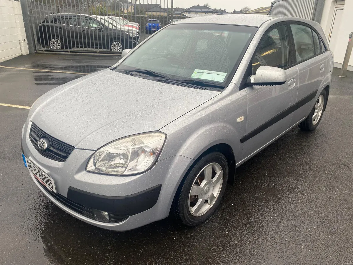 Kia Rio 1.4 LX - Image 4