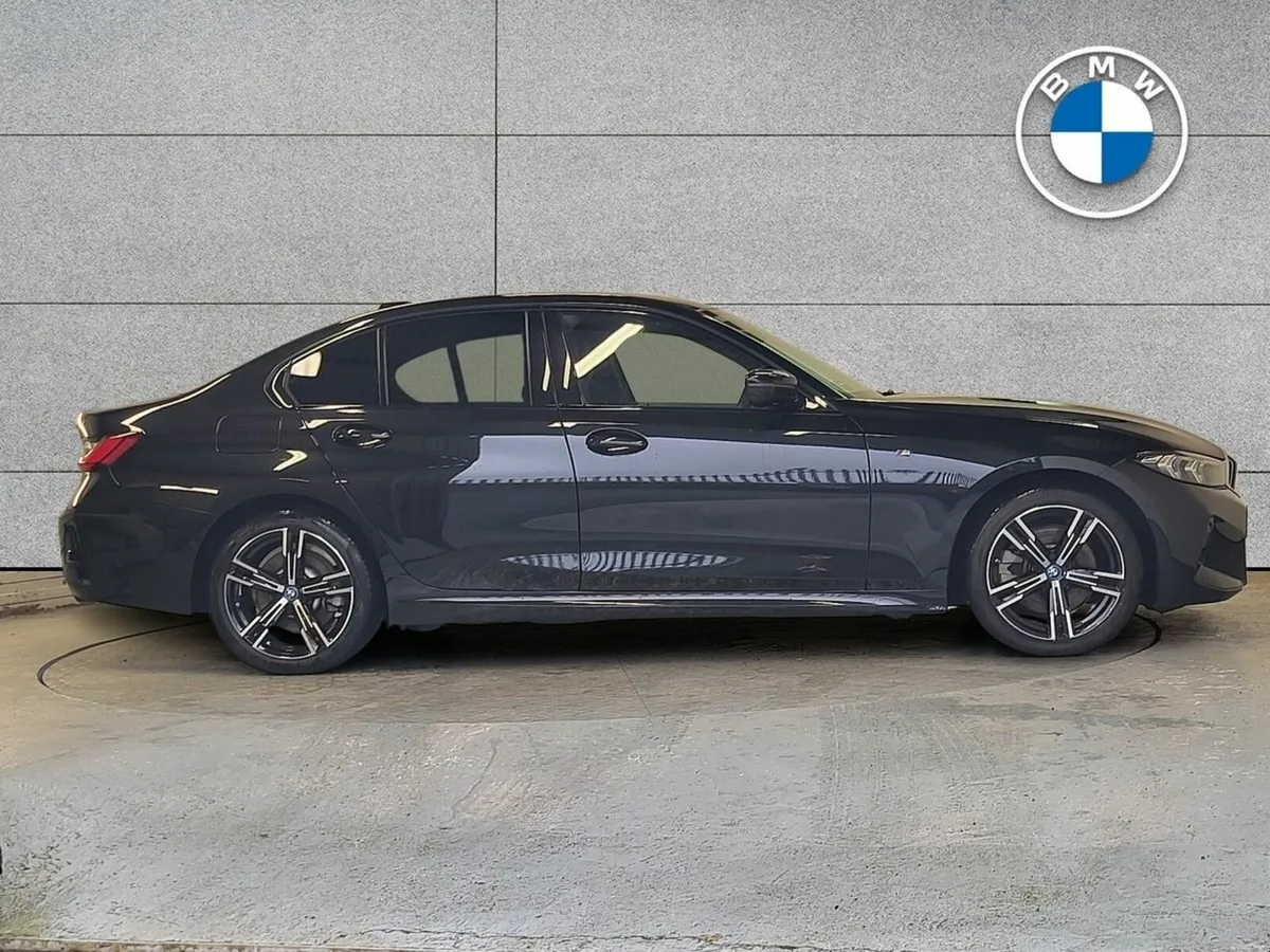 BMW 3-Series 330e M Sport - Image 4