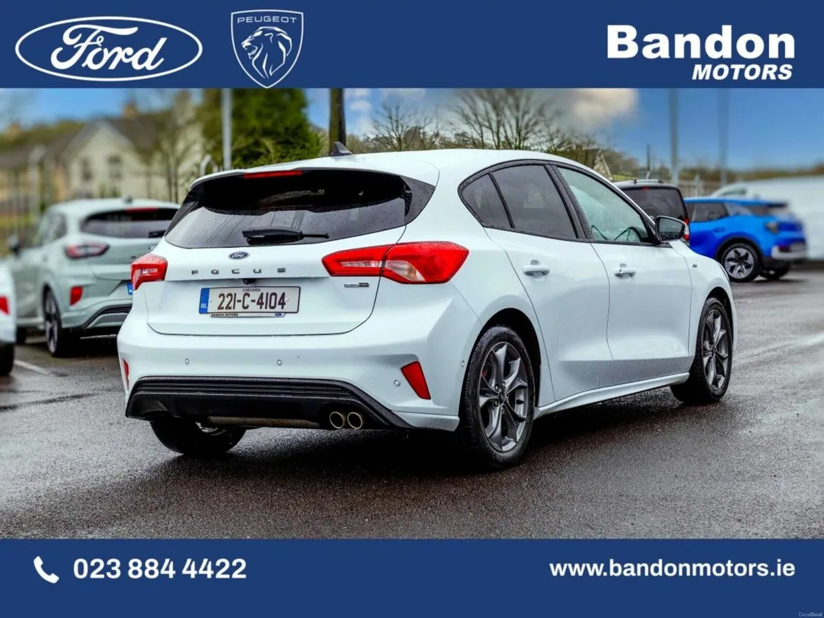 Ford Focus 2022 Ford Focus ST Line White 1.0T EcoB - Image 2