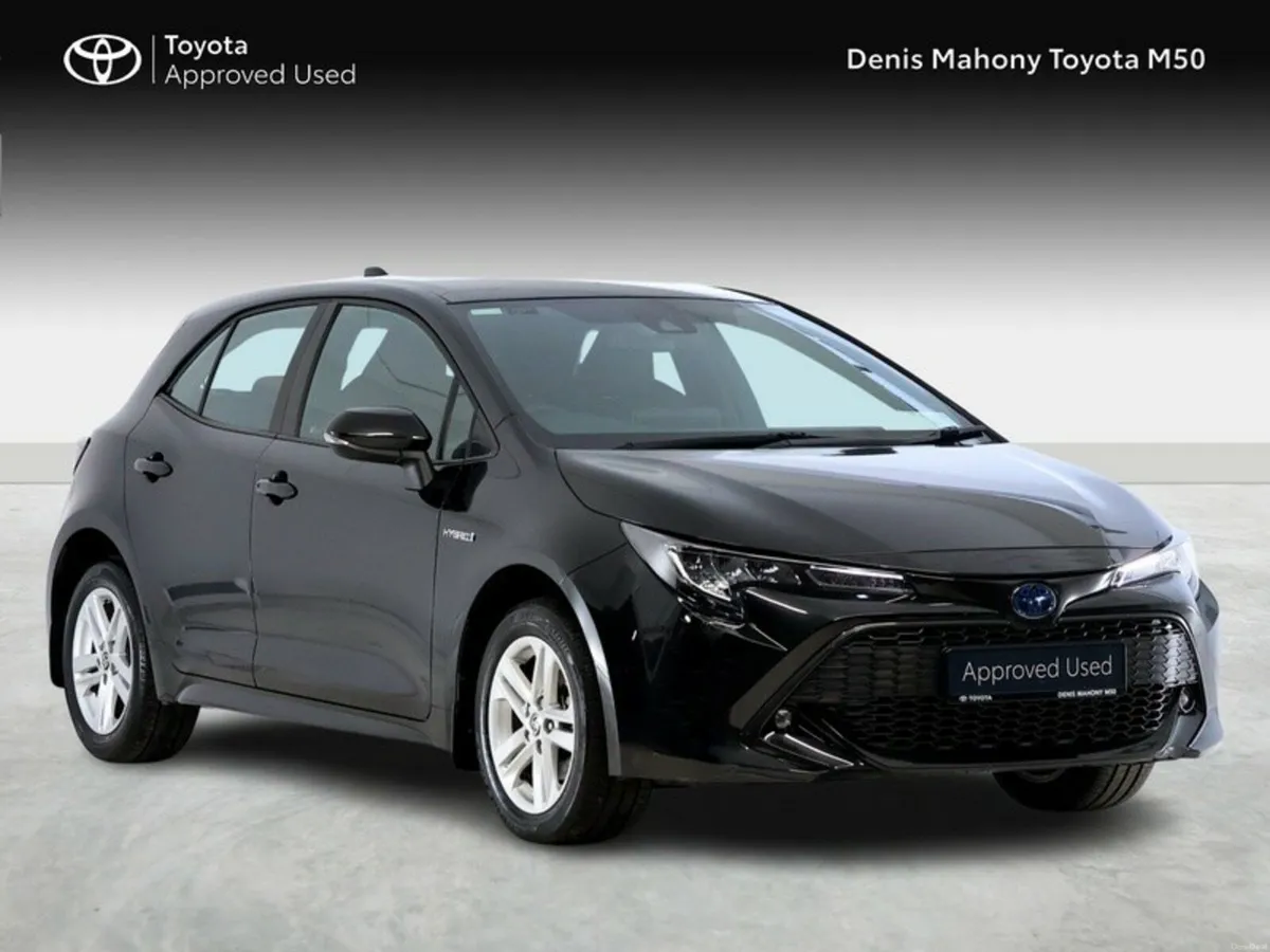 Toyota Corolla Luna Hatchback Hybrid - Image 1