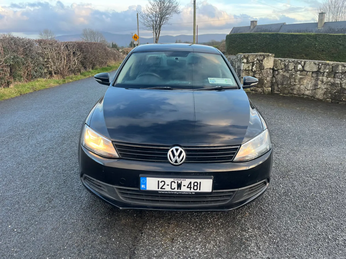 Volkswagen Jetta 2012 1.6 tdi - Image 2