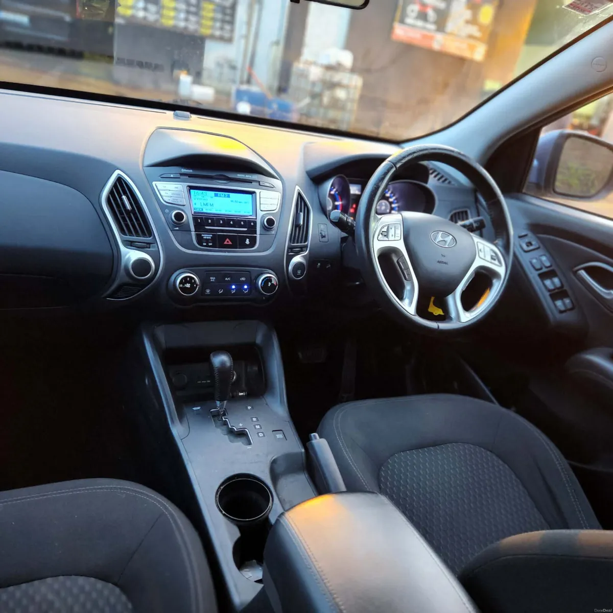 Hyundai ix35 2013 AUTOMATIC 4x4 - Image 3
