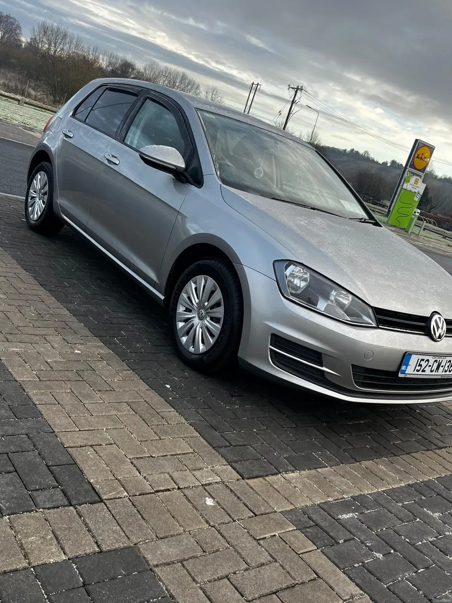 Volkswagen Golf 2015 - Image 2