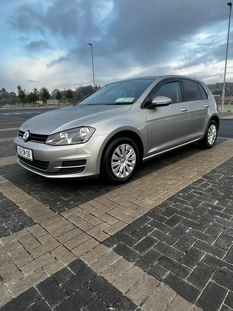 Volkswagen Golf 2015 - Image 1