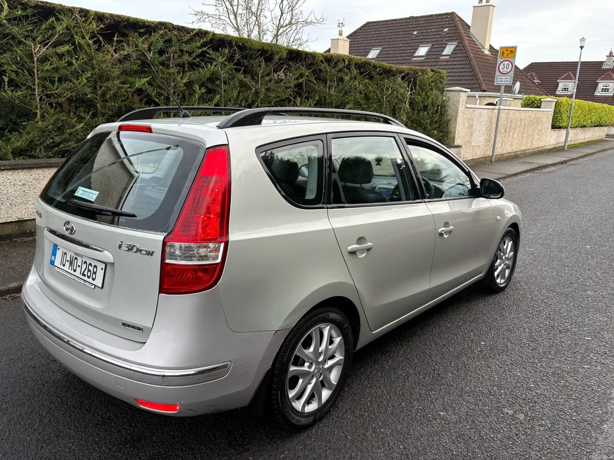 10 Hyundai I30 Estate 1.6 DieseNCT 05/26 TAX 07/26 - Image 4