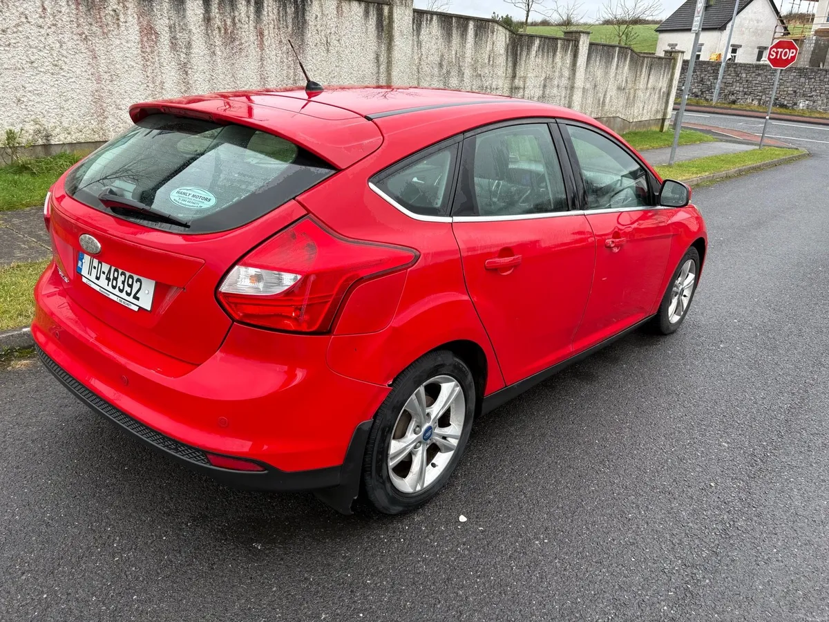 2011 Ford Focus Hatchback 1.6 Petrol NCT&TAX. - Image 4