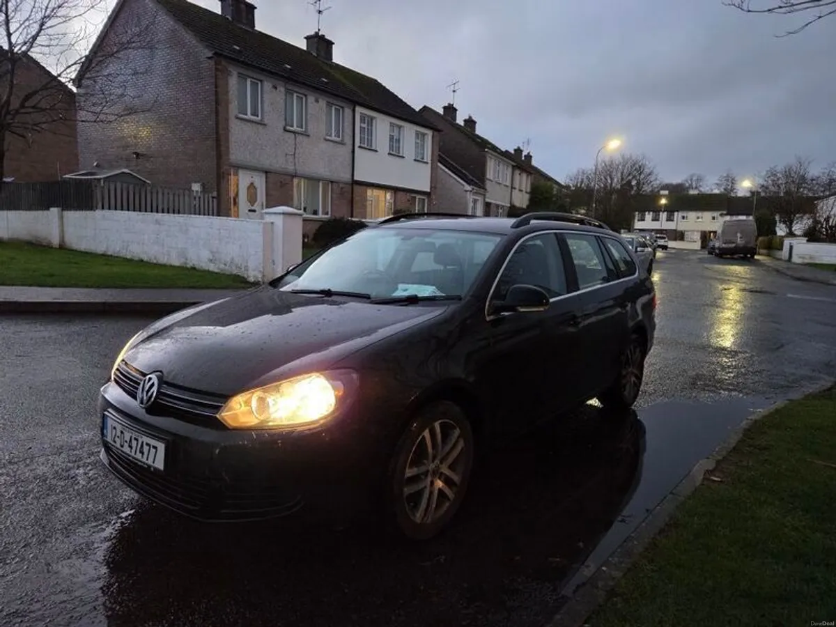 2012 Volkswagen Golf - Image 3