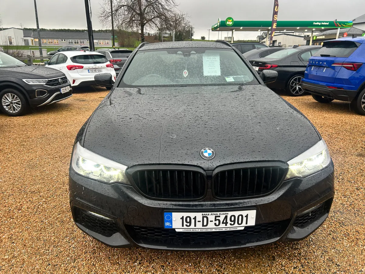BMW 5-Series 2019 - Image 3