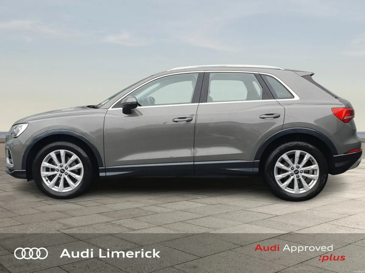 Audi Q3 *SOLD* 35TDI 150HP SE S-T + COMFORT PACKAG - Image 4