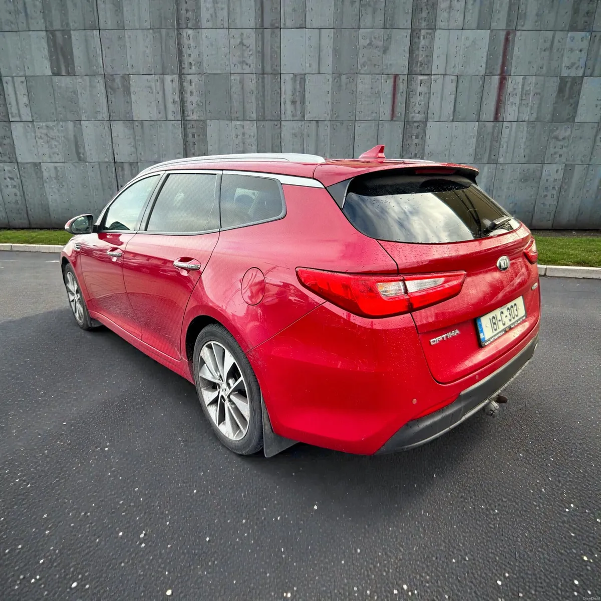 2018 Kia Optima 1.7 D EX Estate - Image 2