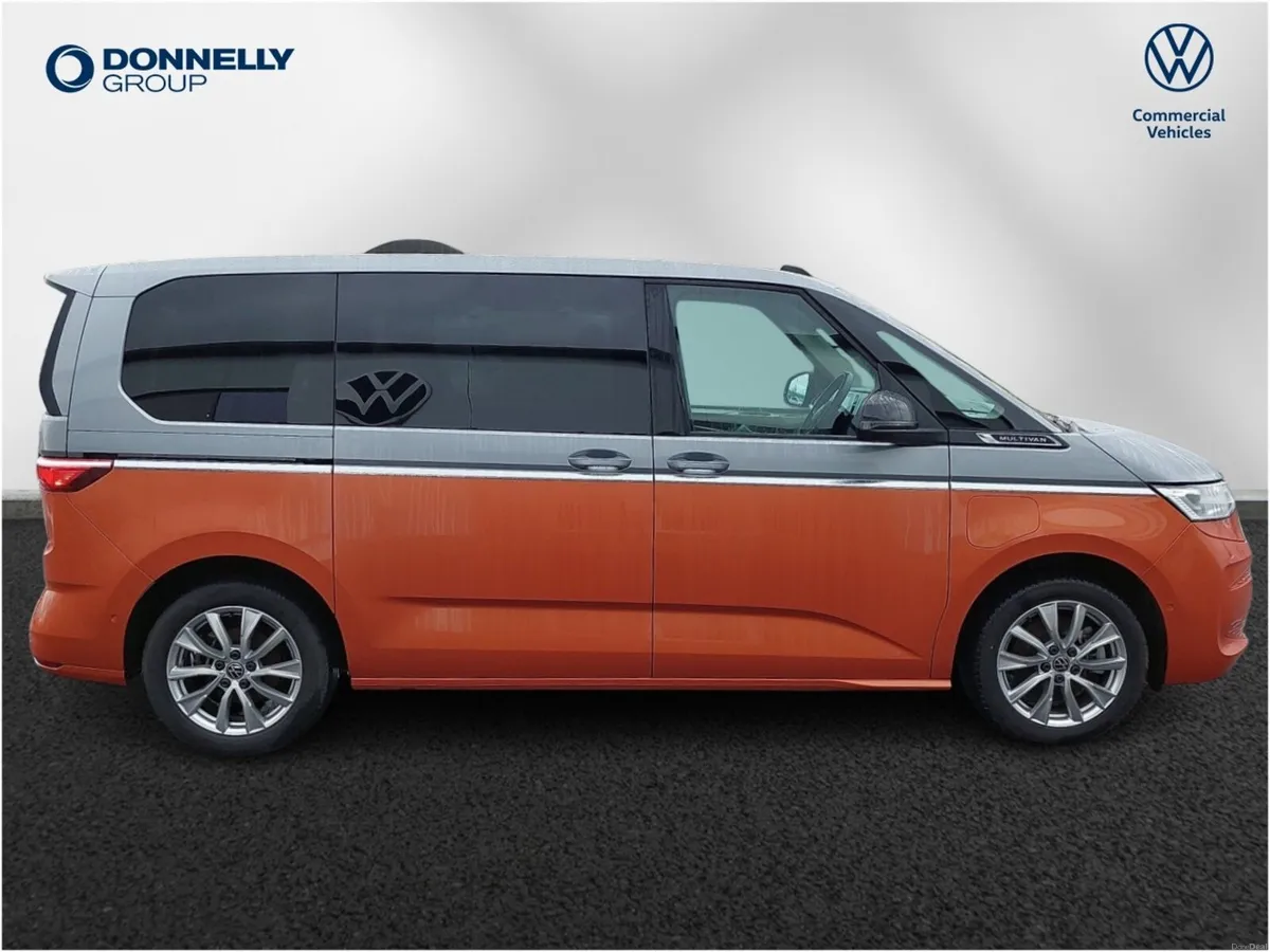 Volkswagen Multivan Estate Style - Image 4