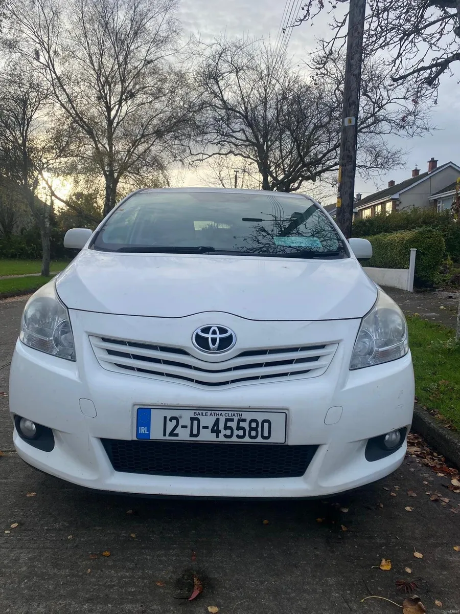 Toyota Verso 2012 - Image 2