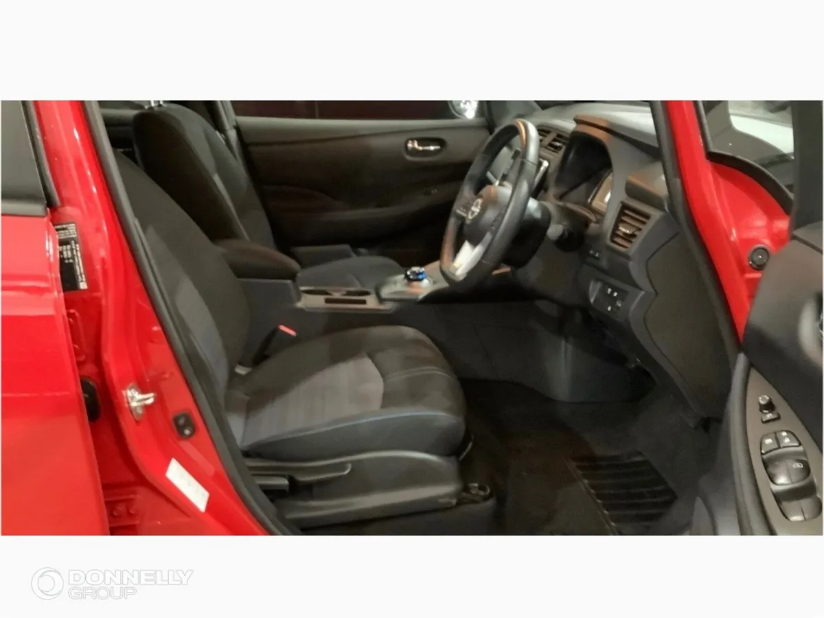 Nissan LEAF Leaf Hatchback Acenta - Image 4