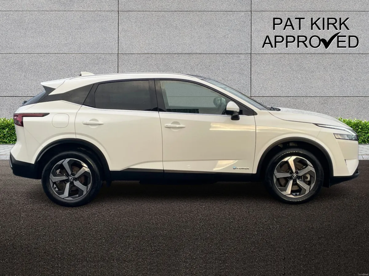 Nissan Qashqai Hatchback N-Connecta - Image 3