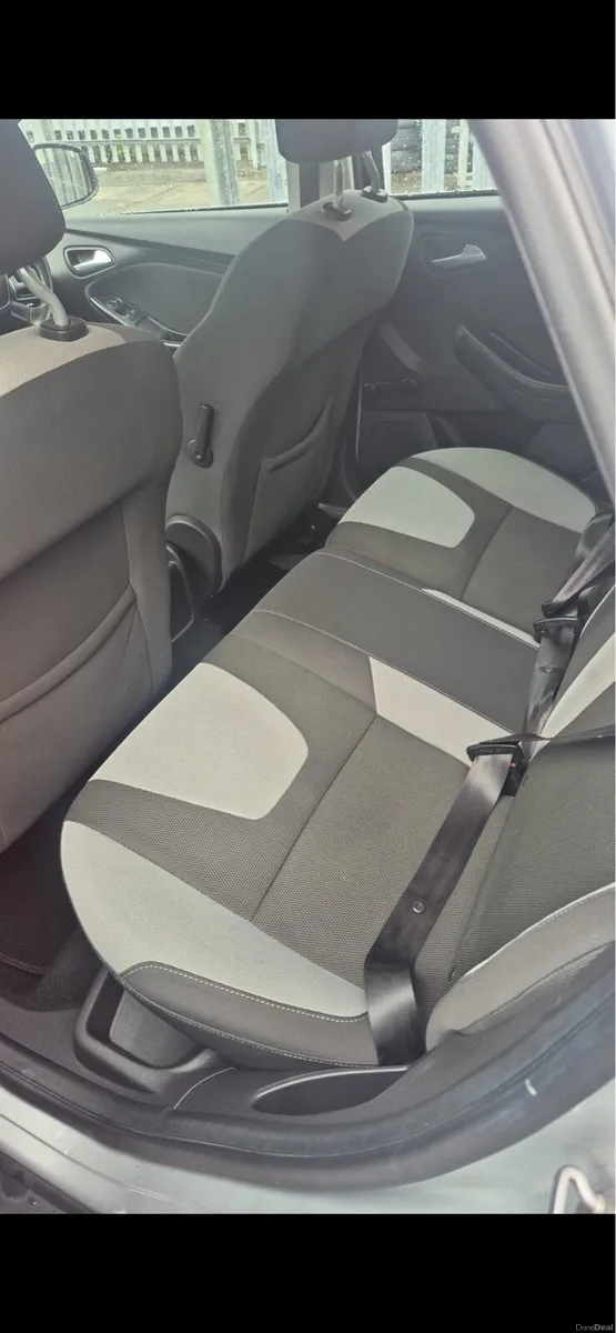 Ford focus - Image 4