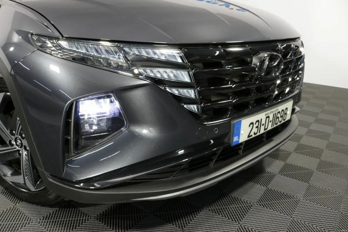 Hyundai Tucson HYBRID EXECUTIVE PLUS 1.6L PETROL A - Image 3