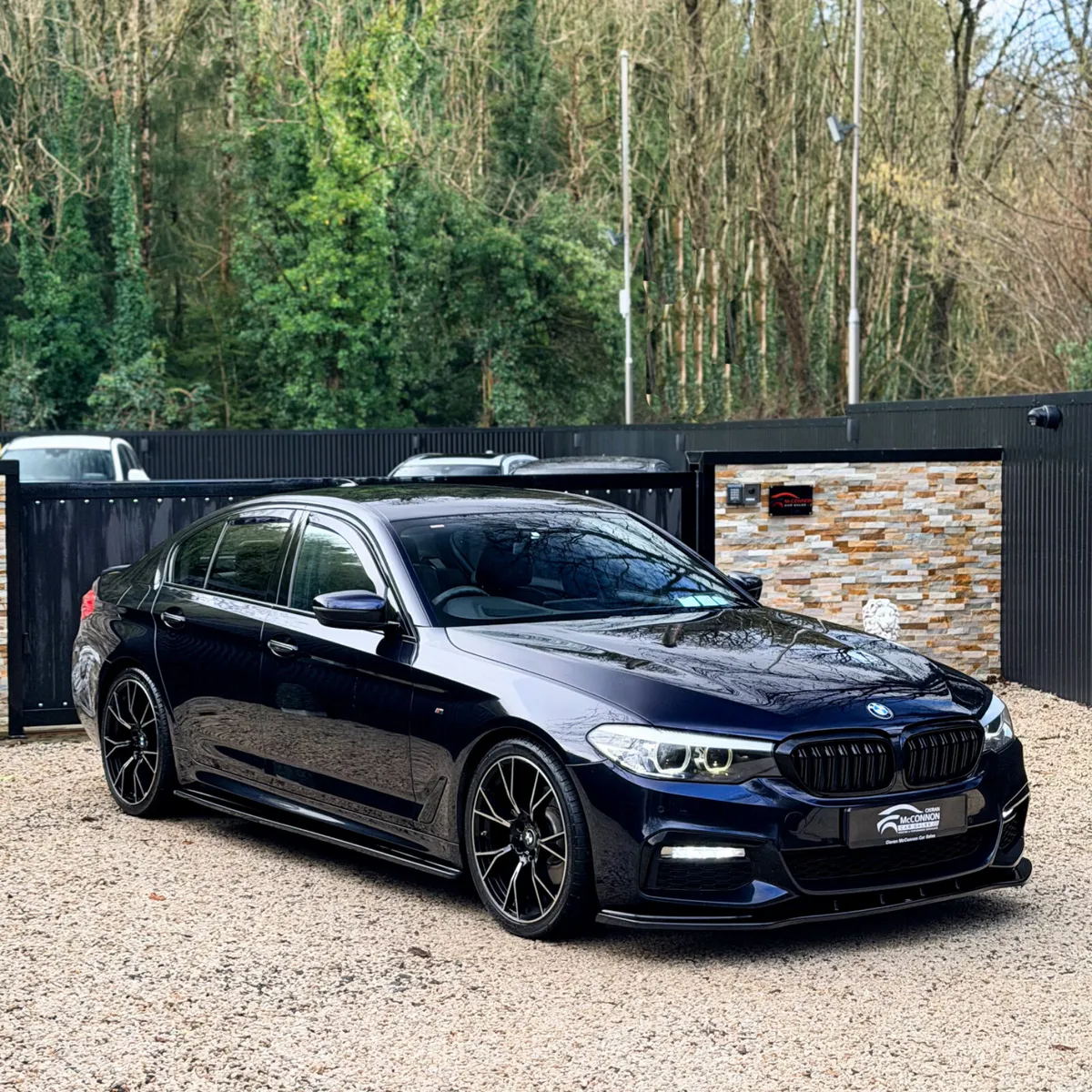 2017 (171) BMW 520D MSPORT - Image 1