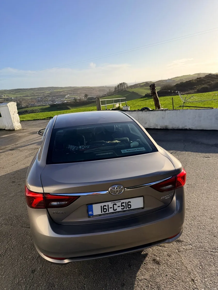 Toyota Avensis Luna 2.0 Diesel 87000klms - Image 4