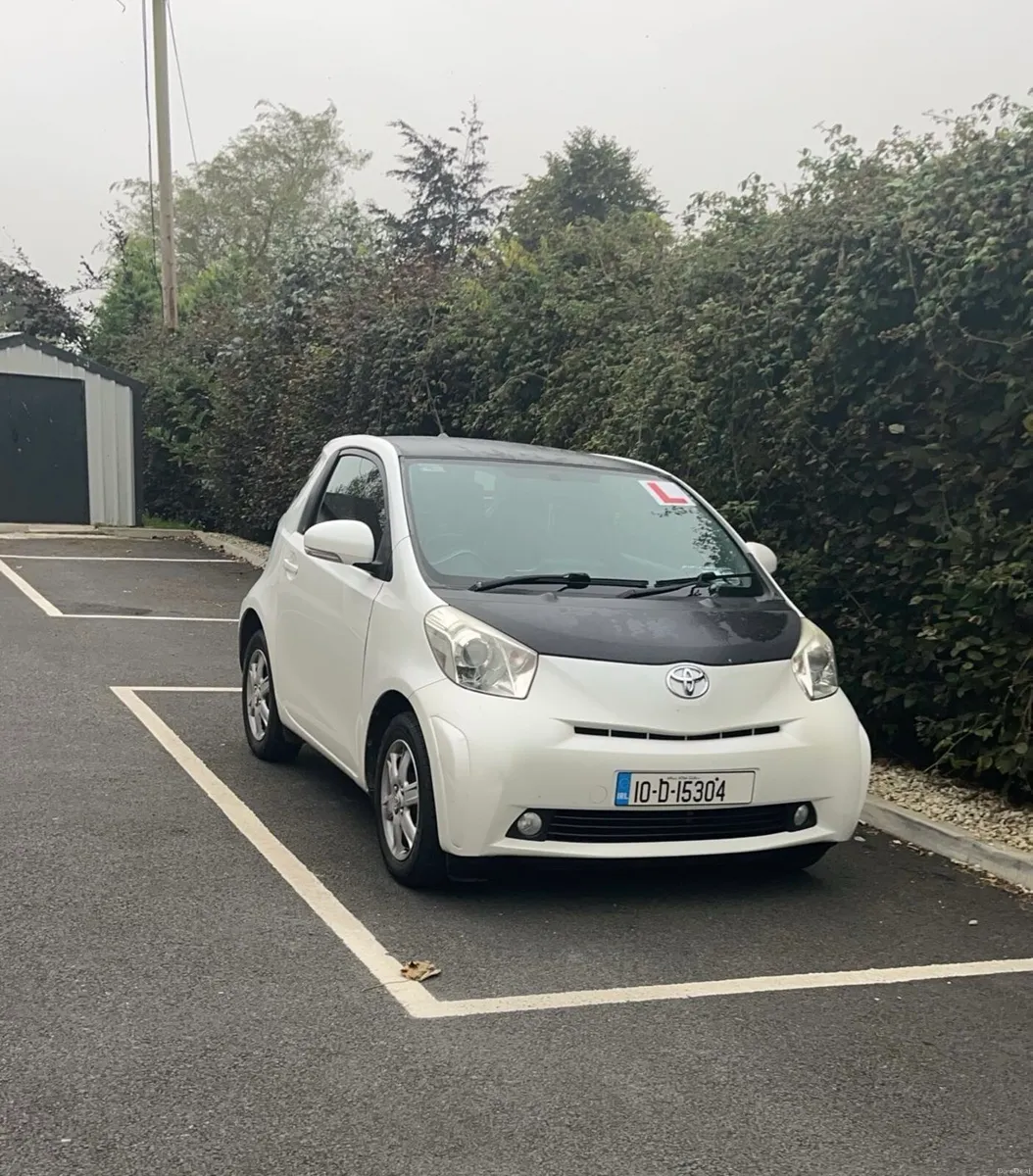 Toyota IQ - Image 1