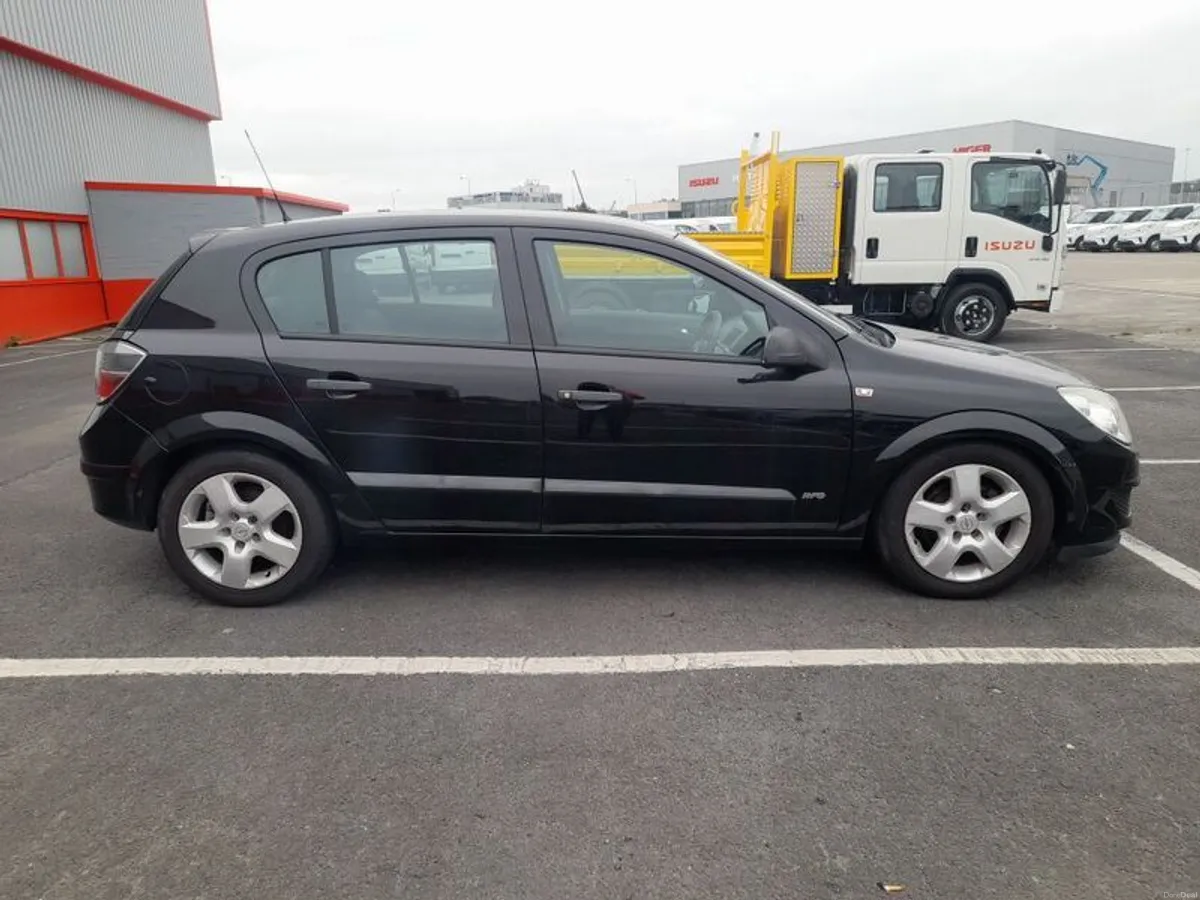 2009 Vauxhall Astra - Image 4