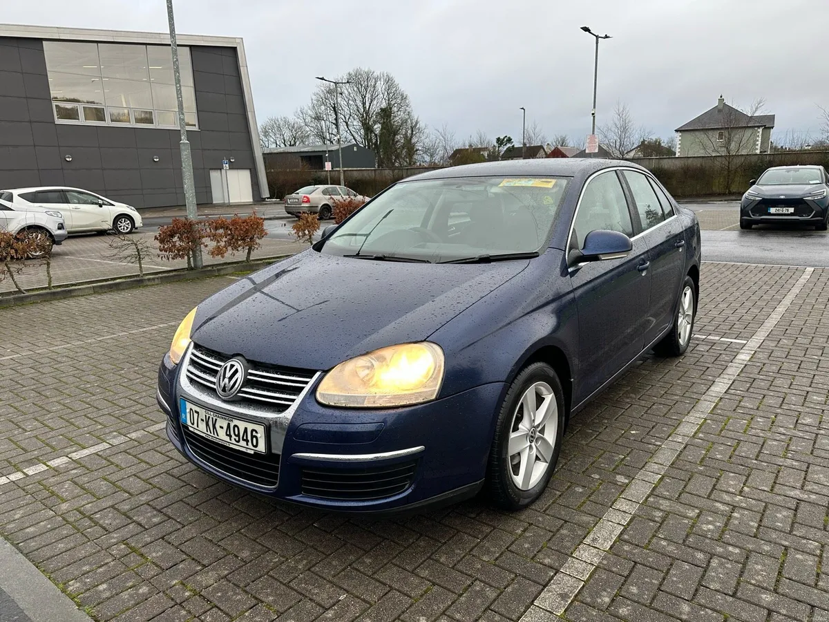 VW JETTA 1.6 PETROL 04/26 - Image 2