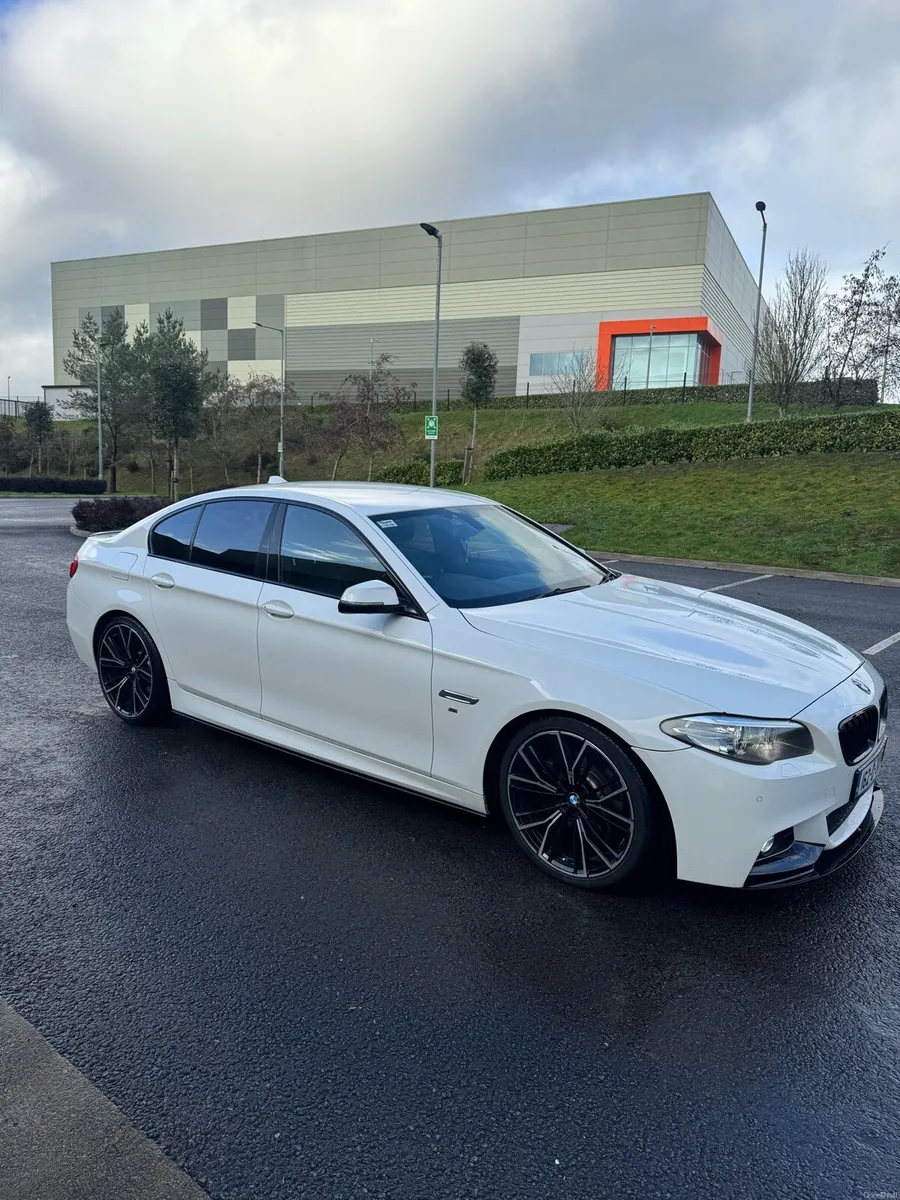 162 BMW 520D F10 M-SPORT M-PERFORMANCE - Image 1