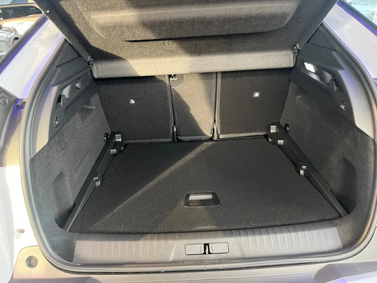 Peugeot 3008 Allure Hybrid - Image 5