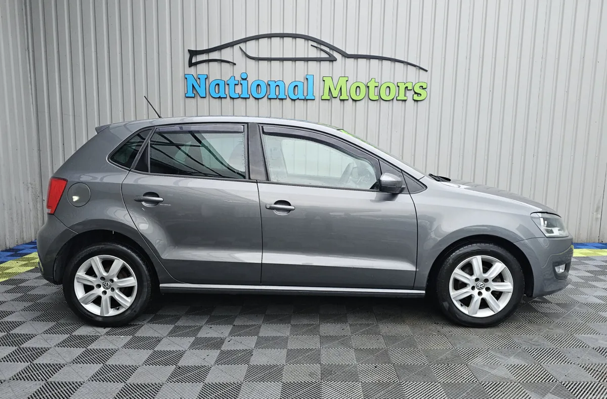 2013  Volkswagen Polo 1.2 Petrol - Image 3